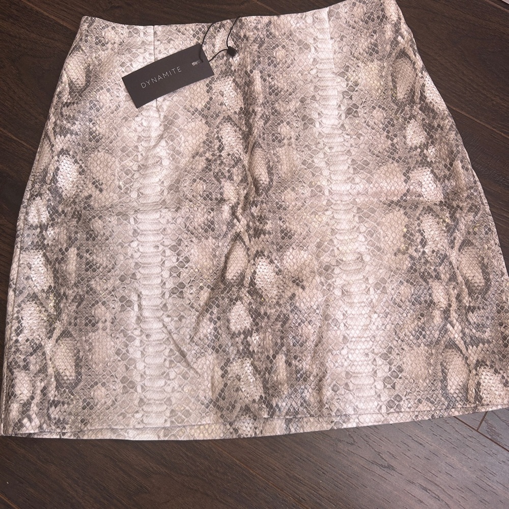 NWT Dynamite Faux Leather Snake Pattern Mini Skirt